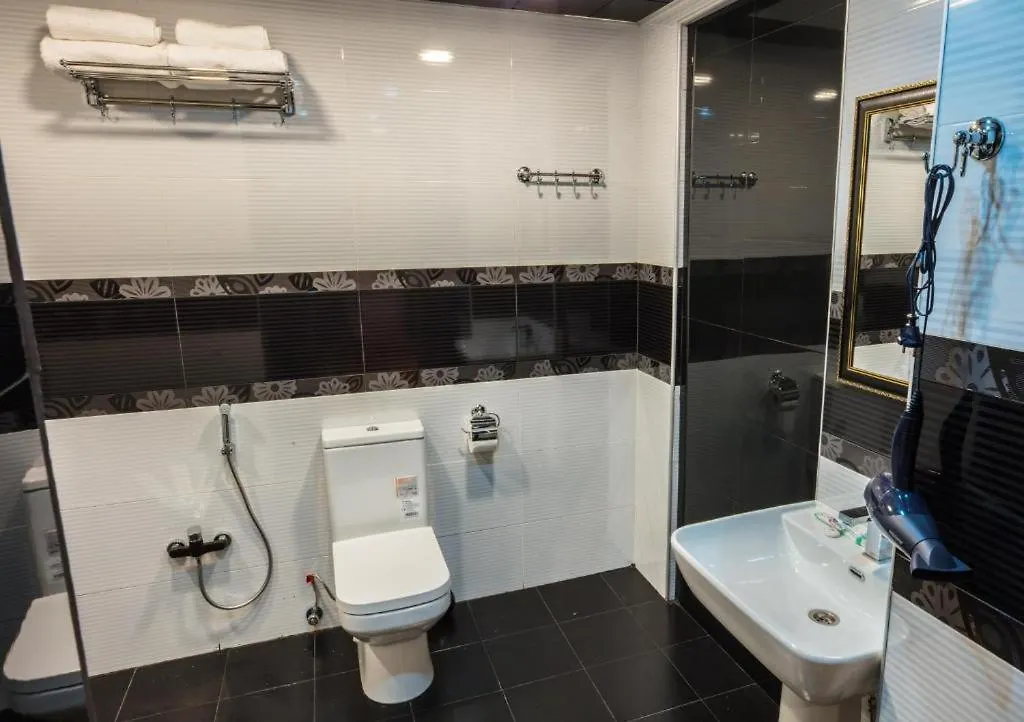 Prestige Hotel באקו